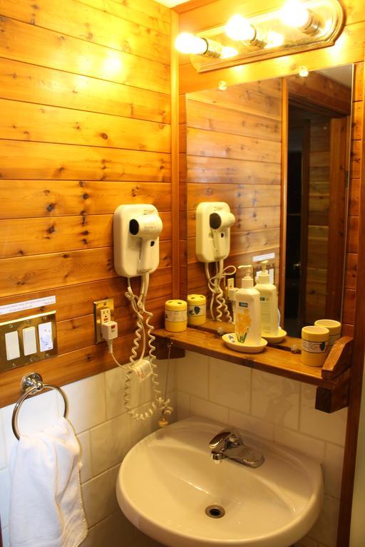 Celtic Haven Hotel Jasper National Park Camera foto