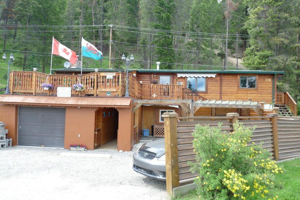 Celtic Haven Hotel Jasper National Park Esterno foto